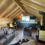 Le De Juliette Шале