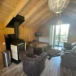 Le De Juliette Шале *