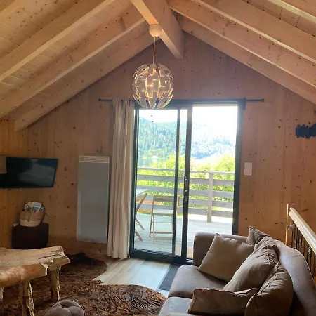 Le De Juliette Gérardmer