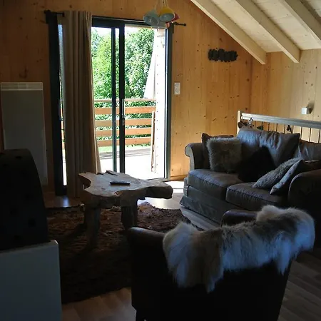 Le De Juliette Chalé