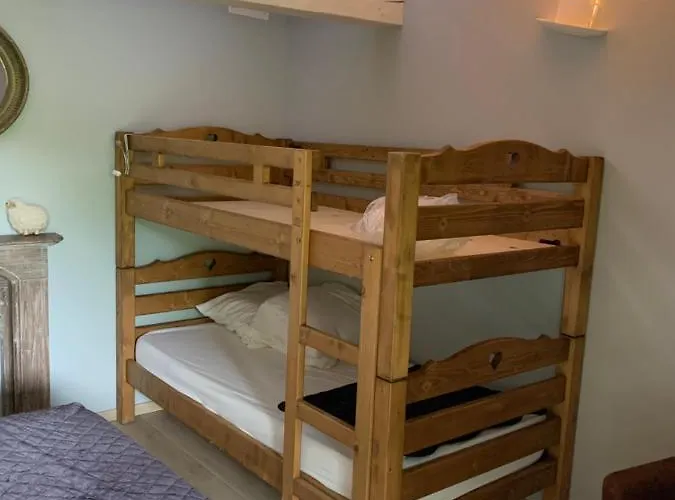 Le De Juliette Шале Жерарме