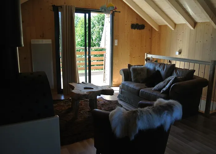 Le De Juliette Шале